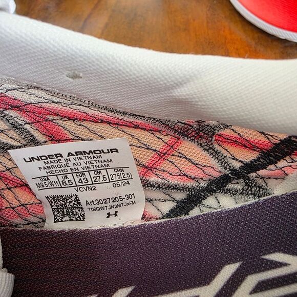 Under Armour Flow Velociti Elite 2 Running Shoes Men's 9.5 Grey Red 3027205-301 - Picture 13 of 14